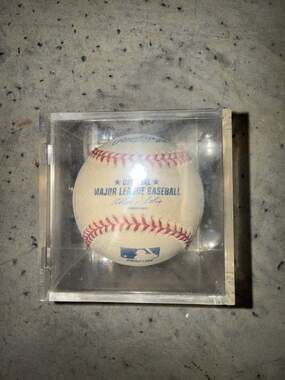 Jeff Reardon Signed Official Major League Baseball in Display Case